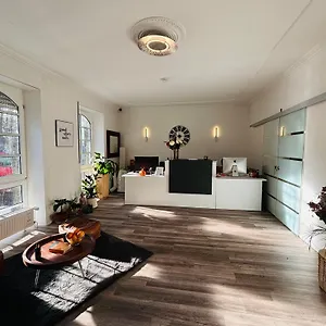Bff Airport Messe Schlaf - Bed & Breakfast Dusseldorf